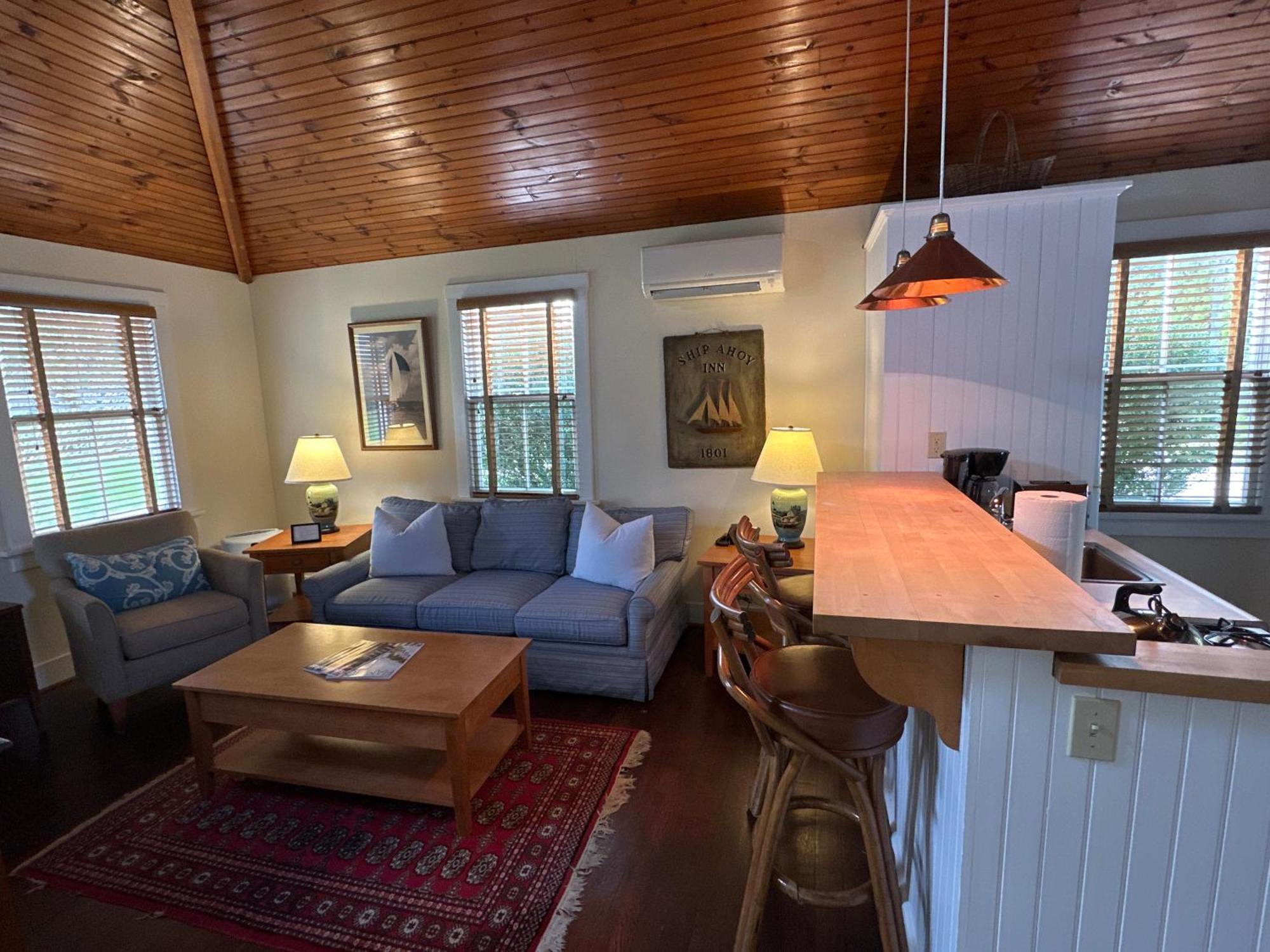 The 1708 House Bed and Breakfast Southampton Eksteriør billede