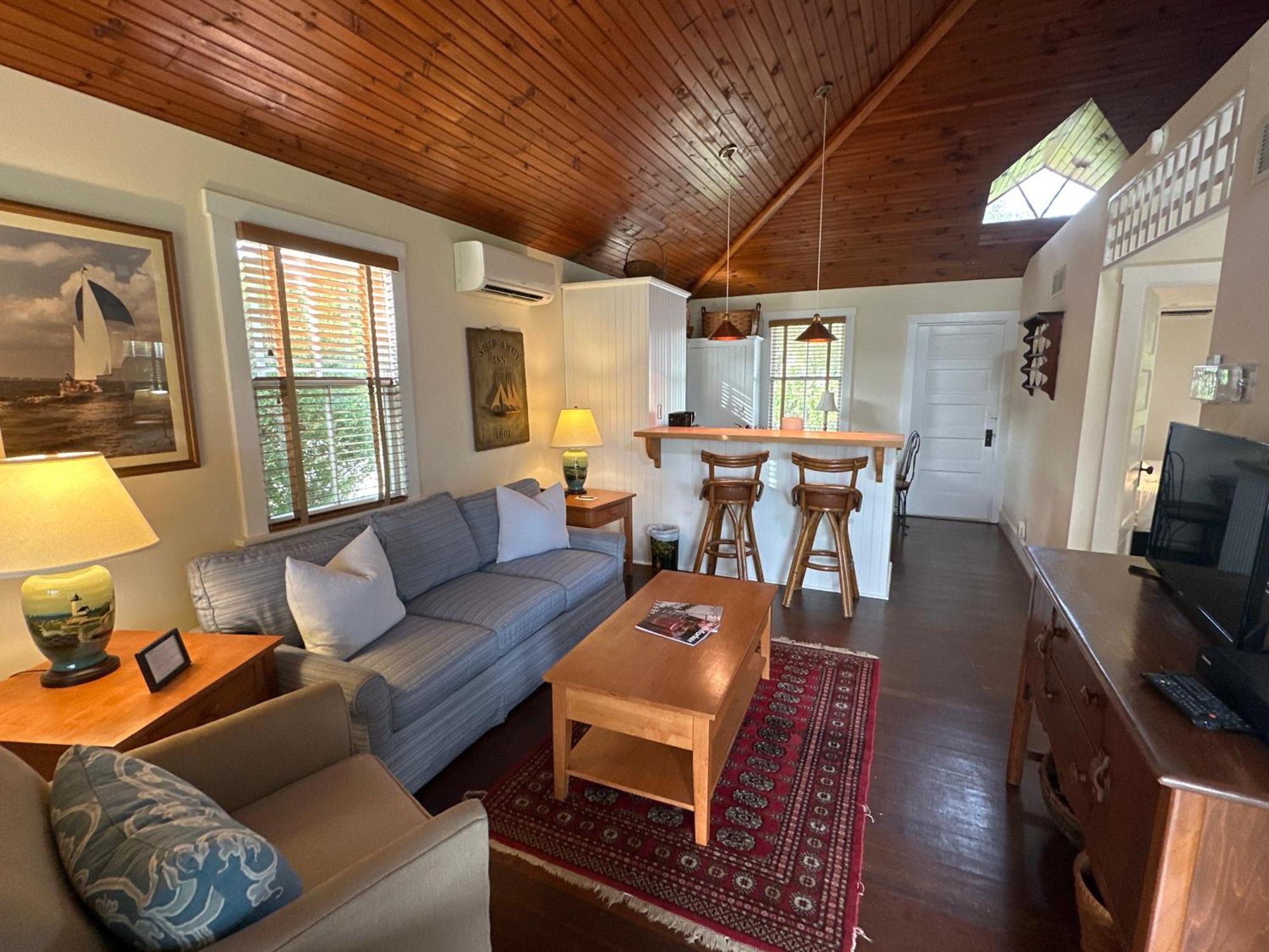 The 1708 House Bed and Breakfast Southampton Eksteriør billede