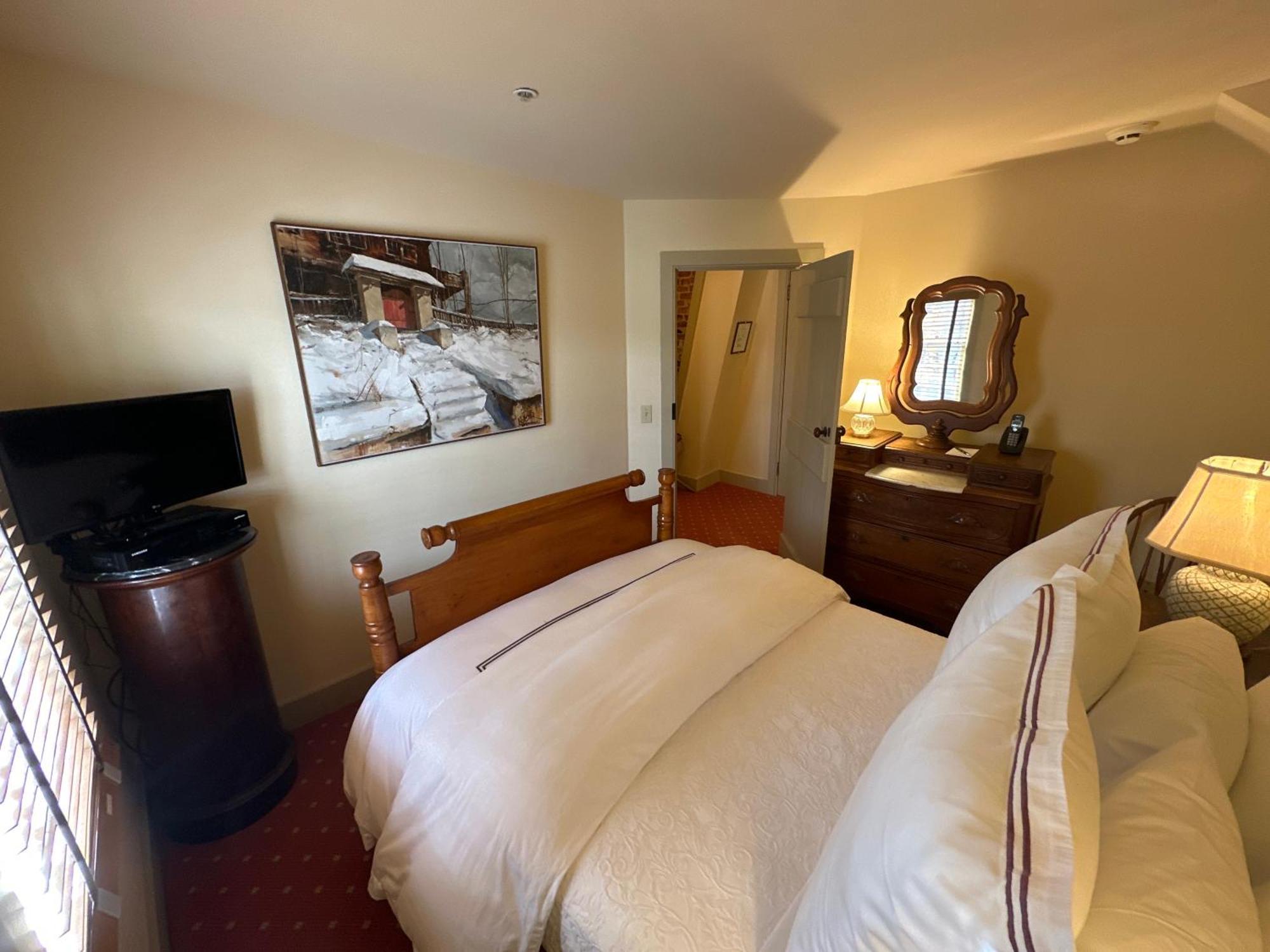 The 1708 House Bed and Breakfast Southampton Eksteriør billede