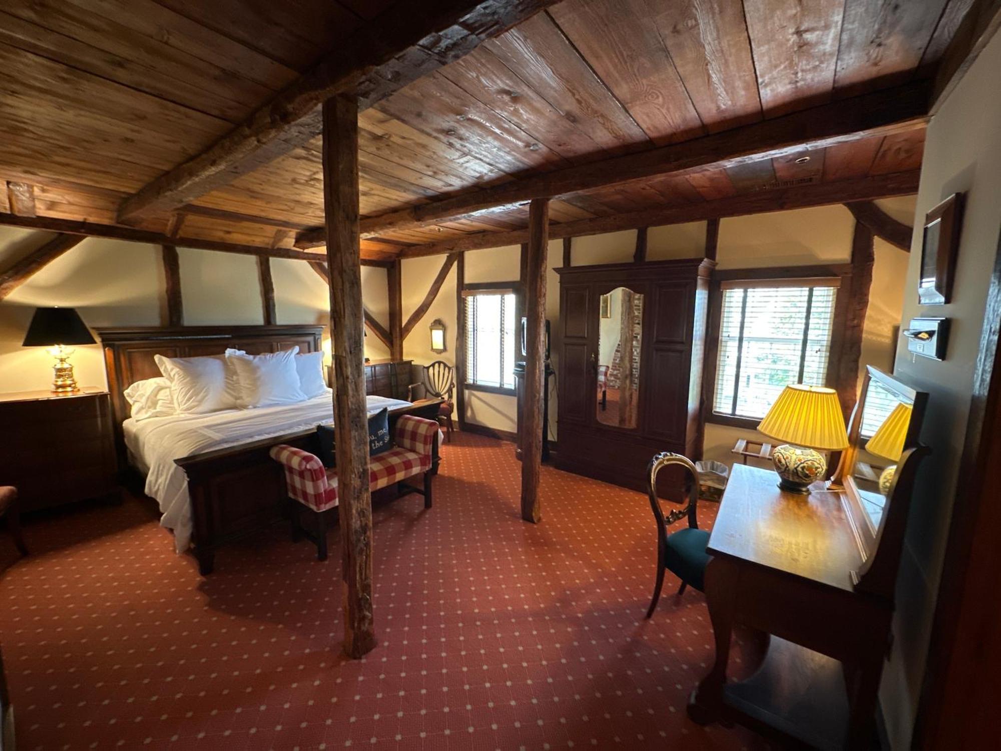 The 1708 House Bed and Breakfast Southampton Eksteriør billede