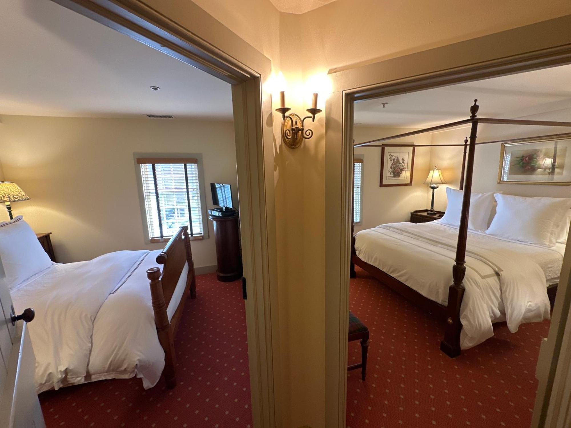 The 1708 House Bed and Breakfast Southampton Eksteriør billede