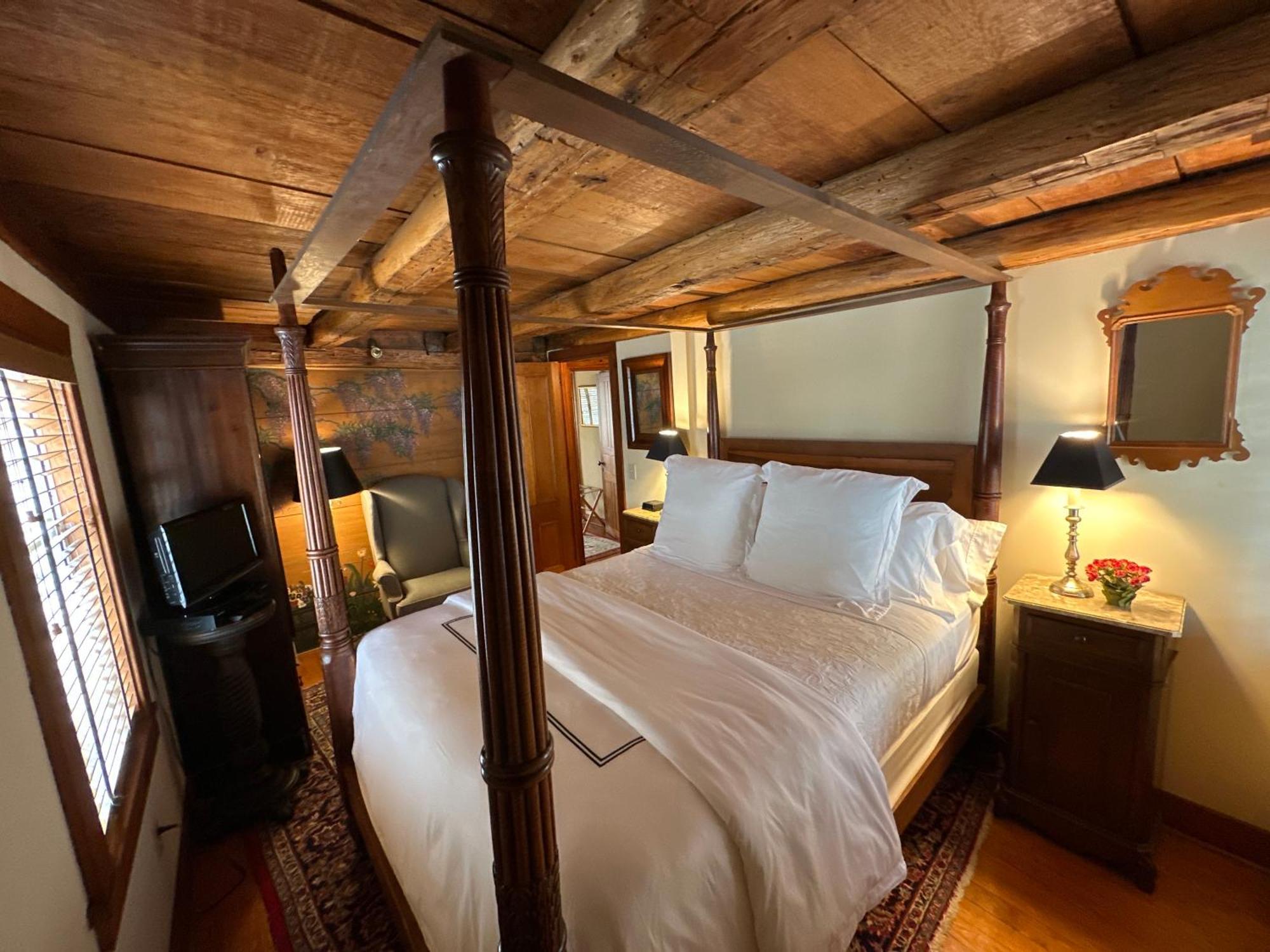 The 1708 House Bed and Breakfast Southampton Eksteriør billede