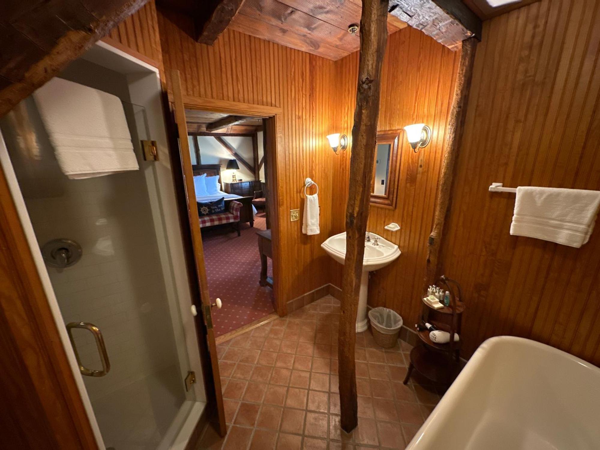 The 1708 House Bed and Breakfast Southampton Eksteriør billede