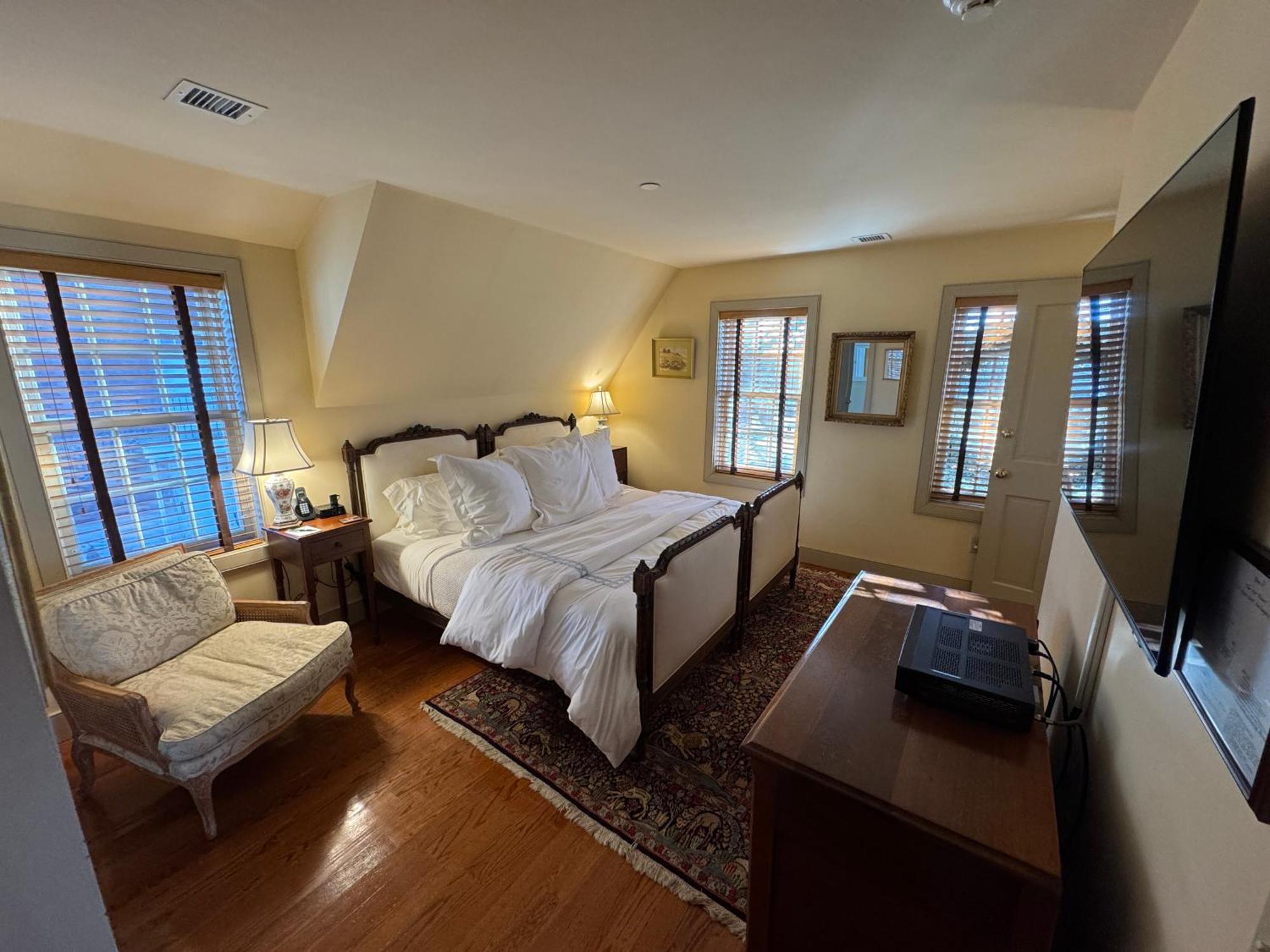 The 1708 House Bed and Breakfast Southampton Eksteriør billede